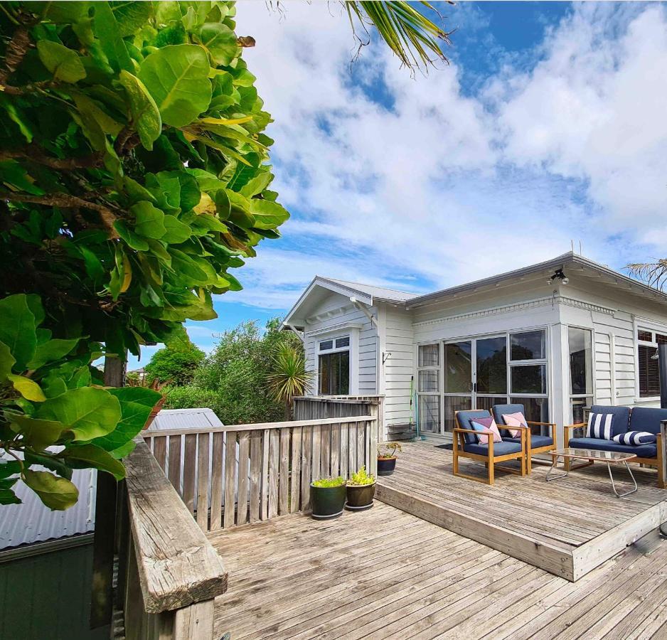 Cabbage Tree - Summer Or Winter Beachfront Haven Papamoa Exteriér fotografie